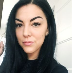 Meet your Posher, Andreanne